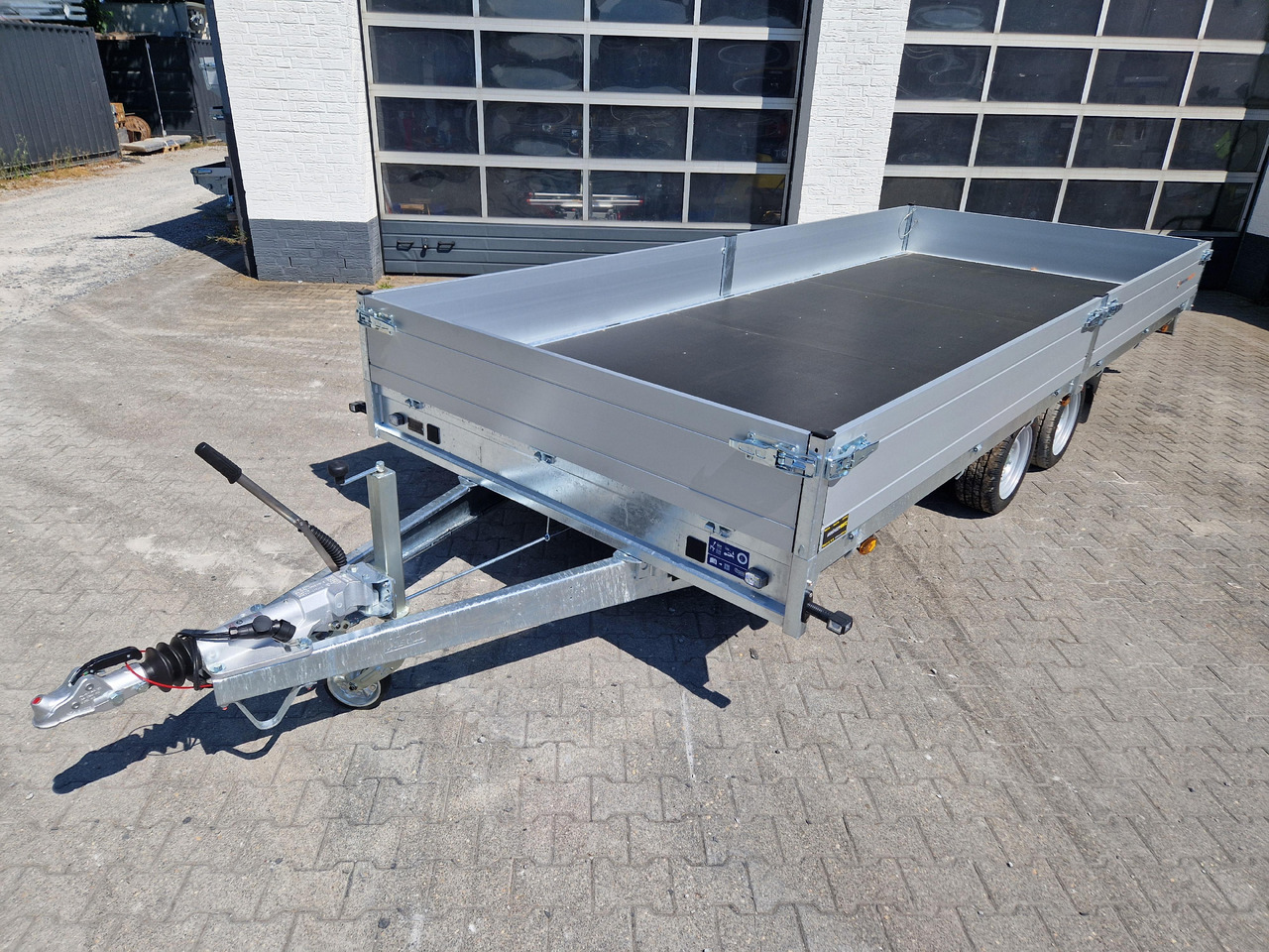 Saris PL HD 506 204 3500 2 506x204x35cm heavy duty LED Beleuchtung (XXL) Modell 2023 - 드롭사이드/ 플랫베드 트레일러 : 사진 3 Saris PL HD 506 204 3500 2 506x204x35cm heavy duty LED Beleuchtung (XXL) Modell 2023 - 드롭사이드/ 플랫베드 트레일러 : 사진 3