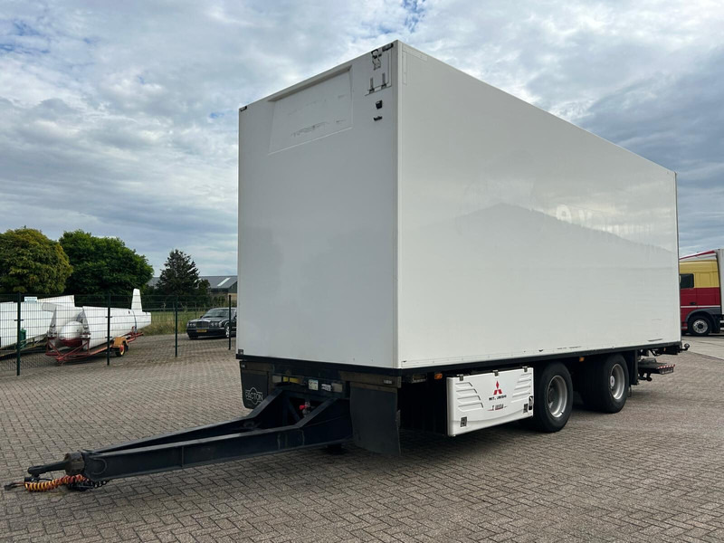 Burg 2 AXLE SAF DISK TUV 08 - 02 2026 - 냉동 트레일러 : 사진 3 Burg 2 AXLE SAF DISK TUV 08 - 02 2026 - 냉동 트레일러 : 사진 3