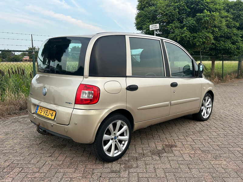 Fiat Multipla 1.9 EURO 4 DIESEL VAN - 소형 밴 : 사진 5 Fiat Multipla 1.9 EURO 4 DIESEL VAN - 소형 밴 : 사진 5