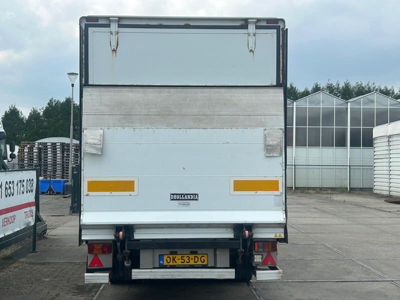 Mitsubishi Fuso CANTER 3C15 - 박스 트럭 : 사진 4 Mitsubishi Fuso CANTER 3C15 - 박스 트럭 : 사진 4