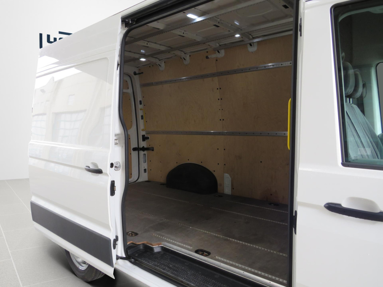 VOLKSWAGEN Crafter 35 L3H3 Kasten Euro6 Klima ZV - 패널 밴 : 사진 5 VOLKSWAGEN Crafter 35 L3H3 Kasten Euro6 Klima ZV - 패널 밴 : 사진 5