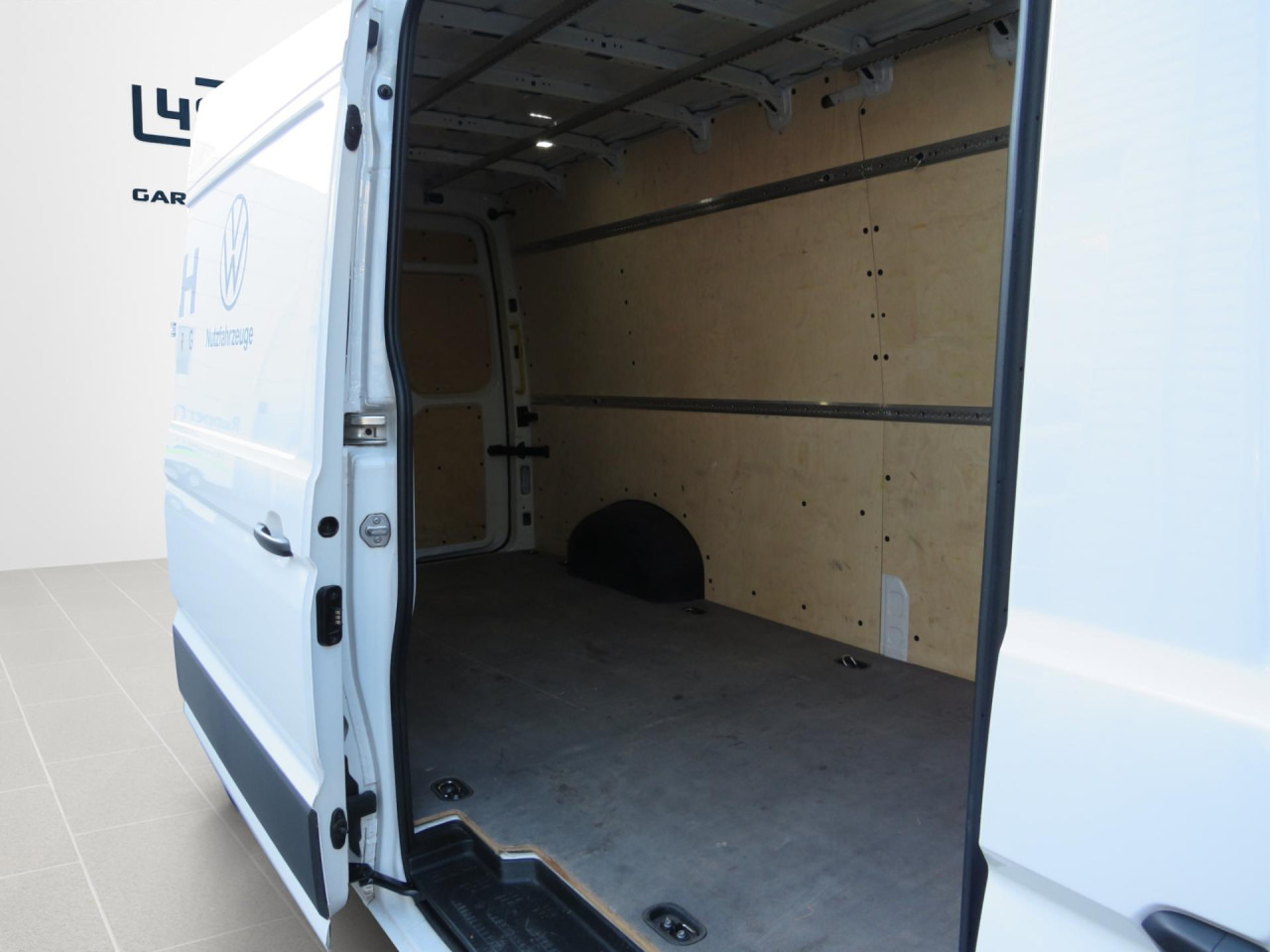 VOLKSWAGEN Crafter 35 L4H3 Kasten Klima AHK ZV - 패널 밴 : 사진 5 VOLKSWAGEN Crafter 35 L4H3 Kasten Klima AHK ZV - 패널 밴 : 사진 5