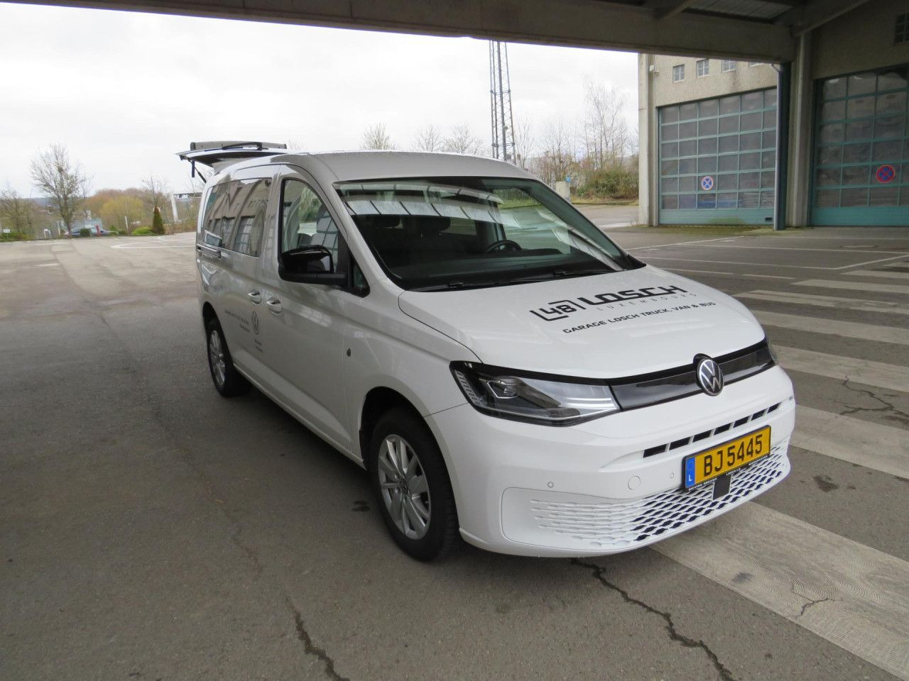 Volkswagen Caddy Maxi Kombi Rollstuhlumbau Taxirampe Navi - 차량 : 사진 5 Volkswagen Caddy Maxi Kombi Rollstuhlumbau Taxirampe Navi - 차량 : 사진 5