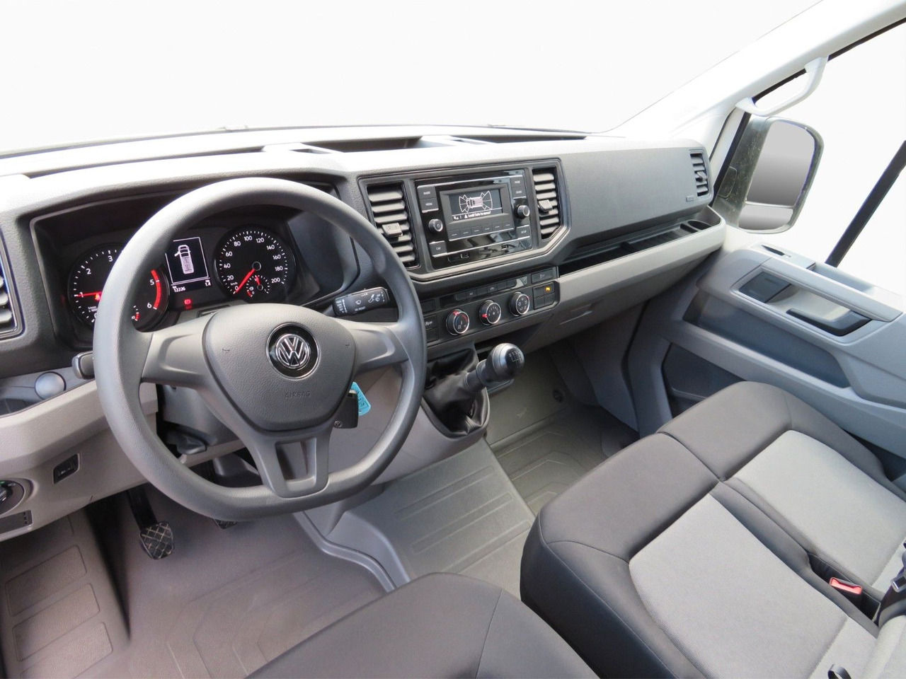Volkswagen Crafter 35 L3H3 Kasten - 패널 밴 : 사진 2 Volkswagen Crafter 35 L3H3 Kasten - 패널 밴 : 사진 2