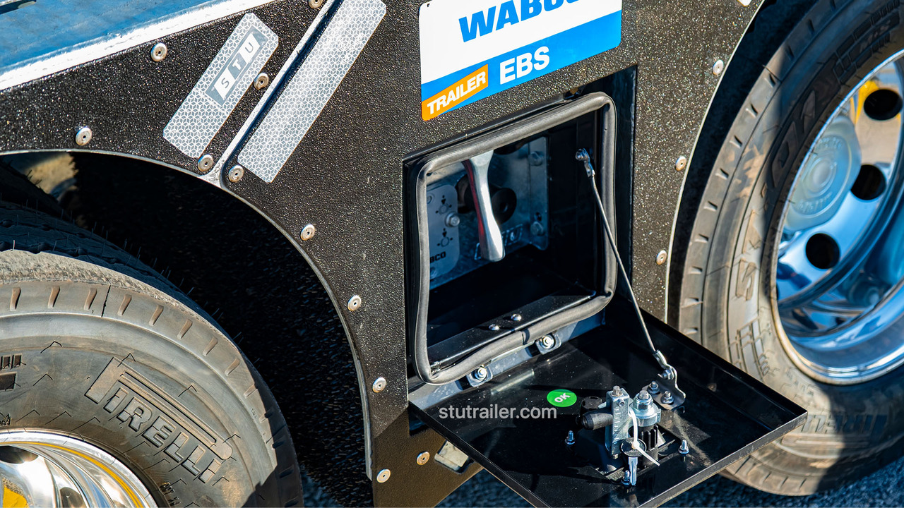 STU 4 Car Carrier Trailer / 2 Axle Car Carrier Trailer - 자동 운반 장치 세미 트레일러 : 사진 5 STU 4 Car Carrier Trailer / 2 Axle Car Carrier Trailer - 자동 운반 장치 세미 트레일러 : 사진 5