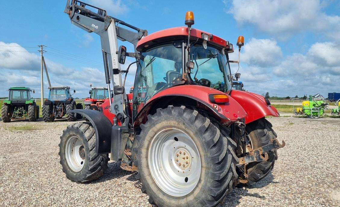Case-IH 140 Maxxum - 장궤형 트랙터 : 사진 5 Case-IH 140 Maxxum - 장궤형 트랙터 : 사진 5