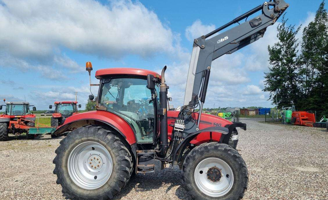 Case-IH 140 Maxxum - 장궤형 트랙터 : 사진 4 Case-IH 140 Maxxum - 장궤형 트랙터 : 사진 4