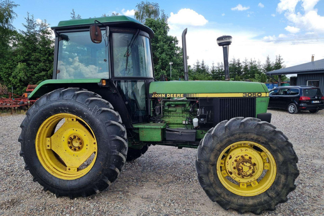 John Deere 3050 - 장궤형 트랙터 : 사진 4 John Deere 3050 - 장궤형 트랙터 : 사진 4