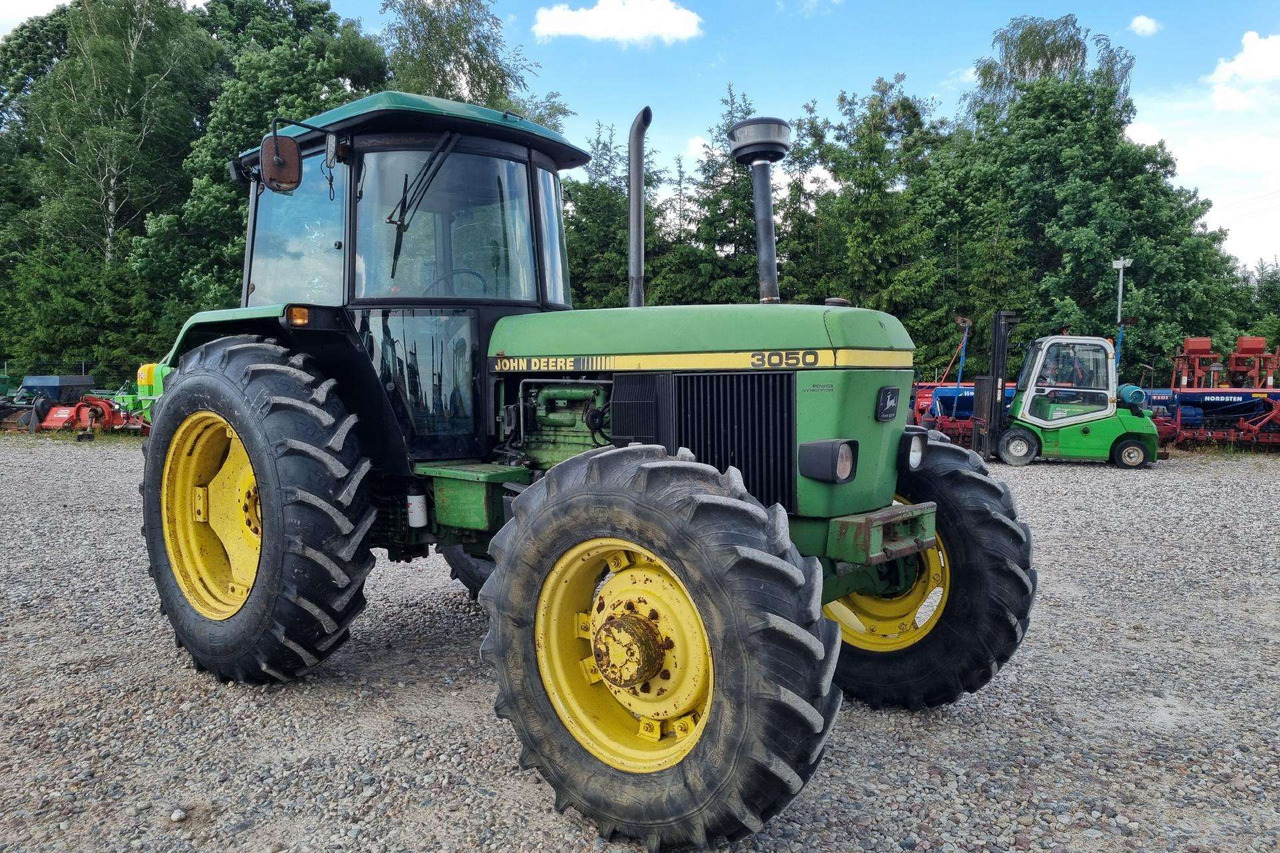 John Deere 3050 - 장궤형 트랙터 : 사진 2 John Deere 3050 - 장궤형 트랙터 : 사진 2
