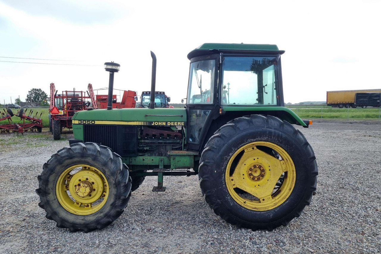 John Deere 3050 - 장궤형 트랙터 : 사진 5 John Deere 3050 - 장궤형 트랙터 : 사진 5