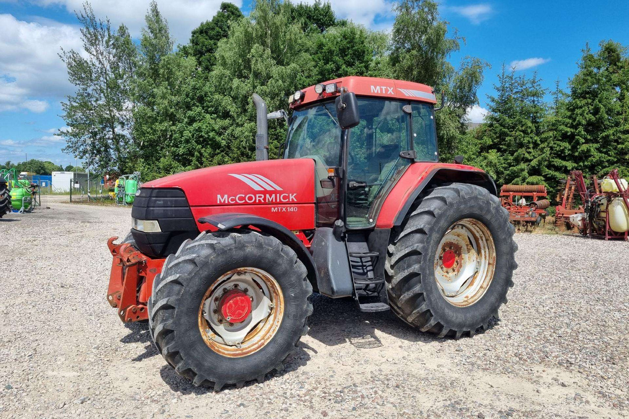 McCORMICK MTX140 - 장궤형 트랙터 : 사진 1 McCORMICK MTX140 - 장궤형 트랙터 : 사진 1