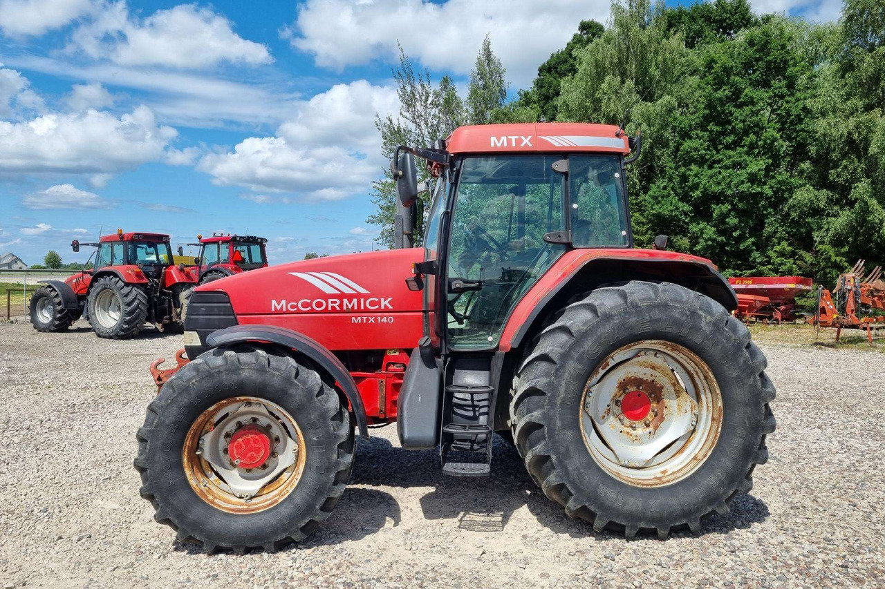 McCORMICK MTX140 - 장궤형 트랙터 : 사진 4 McCORMICK MTX140 - 장궤형 트랙터 : 사진 4