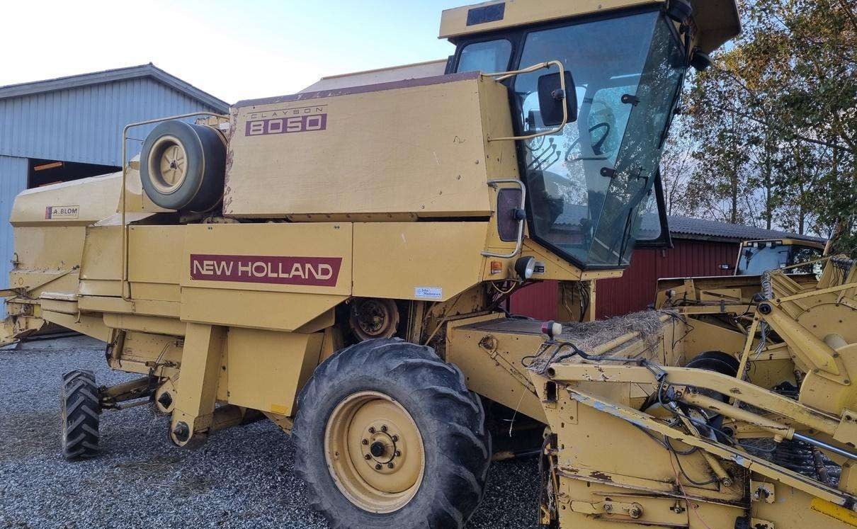 New Holland 8050 - 목초수확기 : 사진 3 New Holland 8050 - 목초수확기 : 사진 3