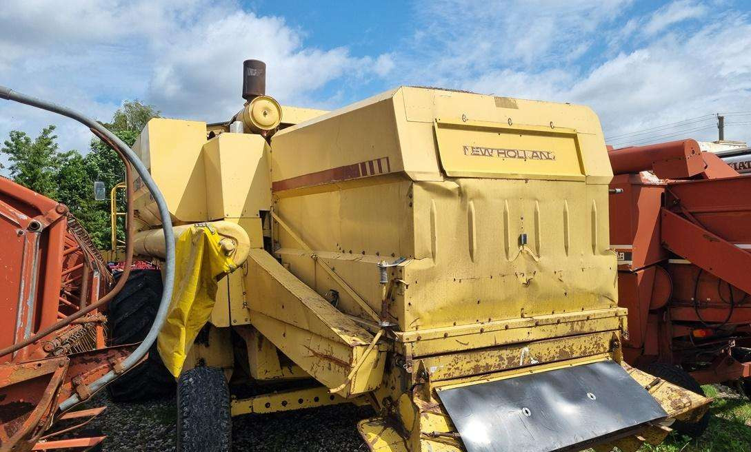 New Holland TX36 - 목초수확기 : 사진 3 New Holland TX36 - 목초수확기 : 사진 3