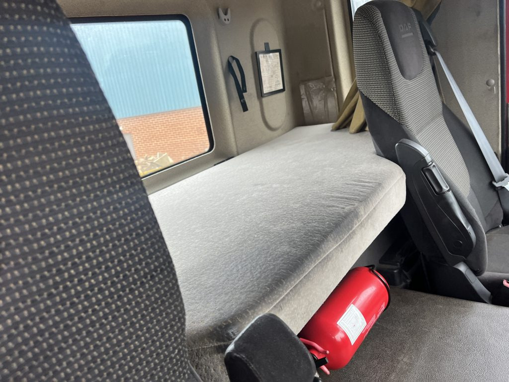 DAF CF 85 460 - 트랙터 유닛 : 사진 3 DAF CF 85 460 - 트랙터 유닛 : 사진 3