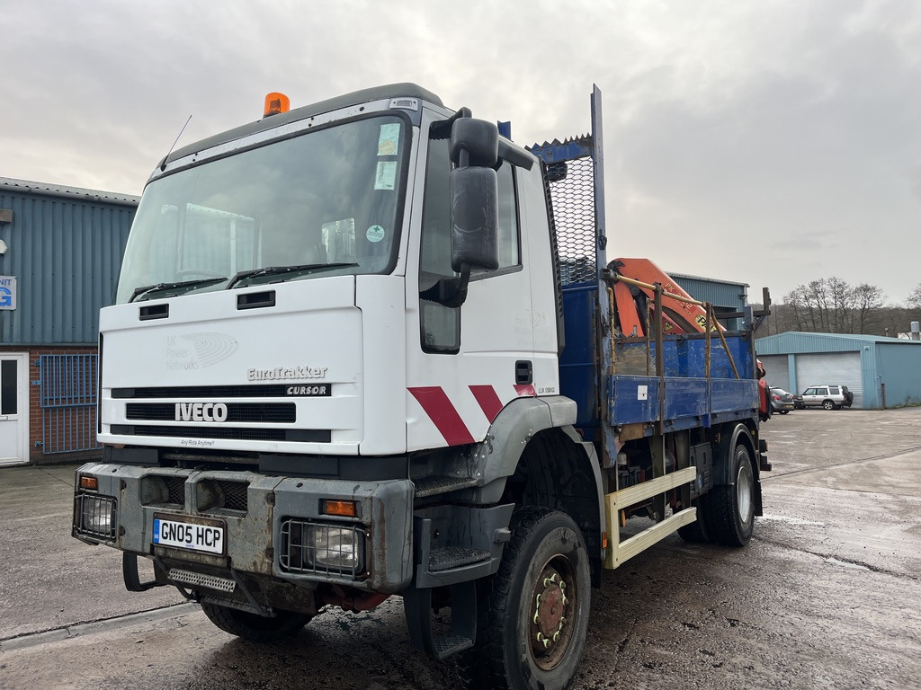 Iveco EuroTrakker 180E27 4x4 Rigid - 드롭사이드/ 플랫베드 트럭 : 사진 1 Iveco EuroTrakker 180E27 4x4 Rigid - 드롭사이드/ 플랫베드 트럭 : 사진 1