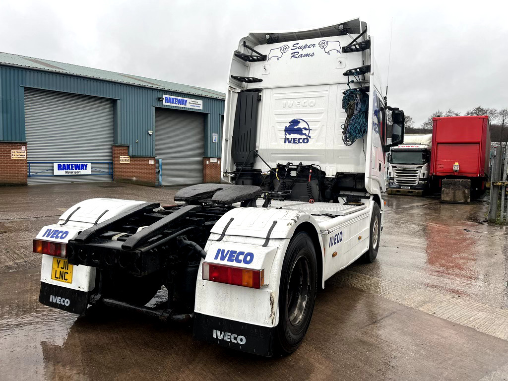 Iveco Stralis 450 4x2 - 트랙터 유닛 : 사진 4 Iveco Stralis 450 4x2 - 트랙터 유닛 : 사진 4