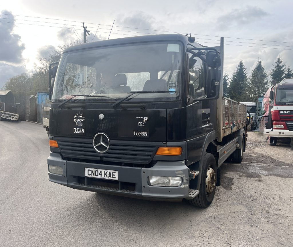 Mercedes Atego 1623 4x2 Rigid - 드롭사이드/ 플랫베드 트럭, 크레인 트럭 : 사진 1 Mercedes Atego 1623 4x2 Rigid - 드롭사이드/ 플랫베드 트럭, 크레인 트럭 : 사진 1