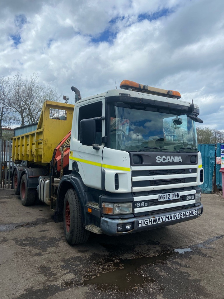 Scania 94D 260 6x2 Rigid - 후크 리프트 트럭, 크레인 트럭 : 사진 1 Scania 94D 260 6x2 Rigid - 후크 리프트 트럭, 크레인 트럭 : 사진 1