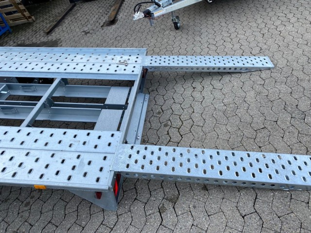 Brenderup Autotransportanhänger AT2500HBTB 2,5 to. 3950 x 2000 mm - 오토트랜스포터 트레일러 : 사진 5 Brenderup Autotransportanhänger AT2500HBTB 2,5 to. 3950 x 2000 mm - 오토트랜스포터 트레일러 : 사진 5