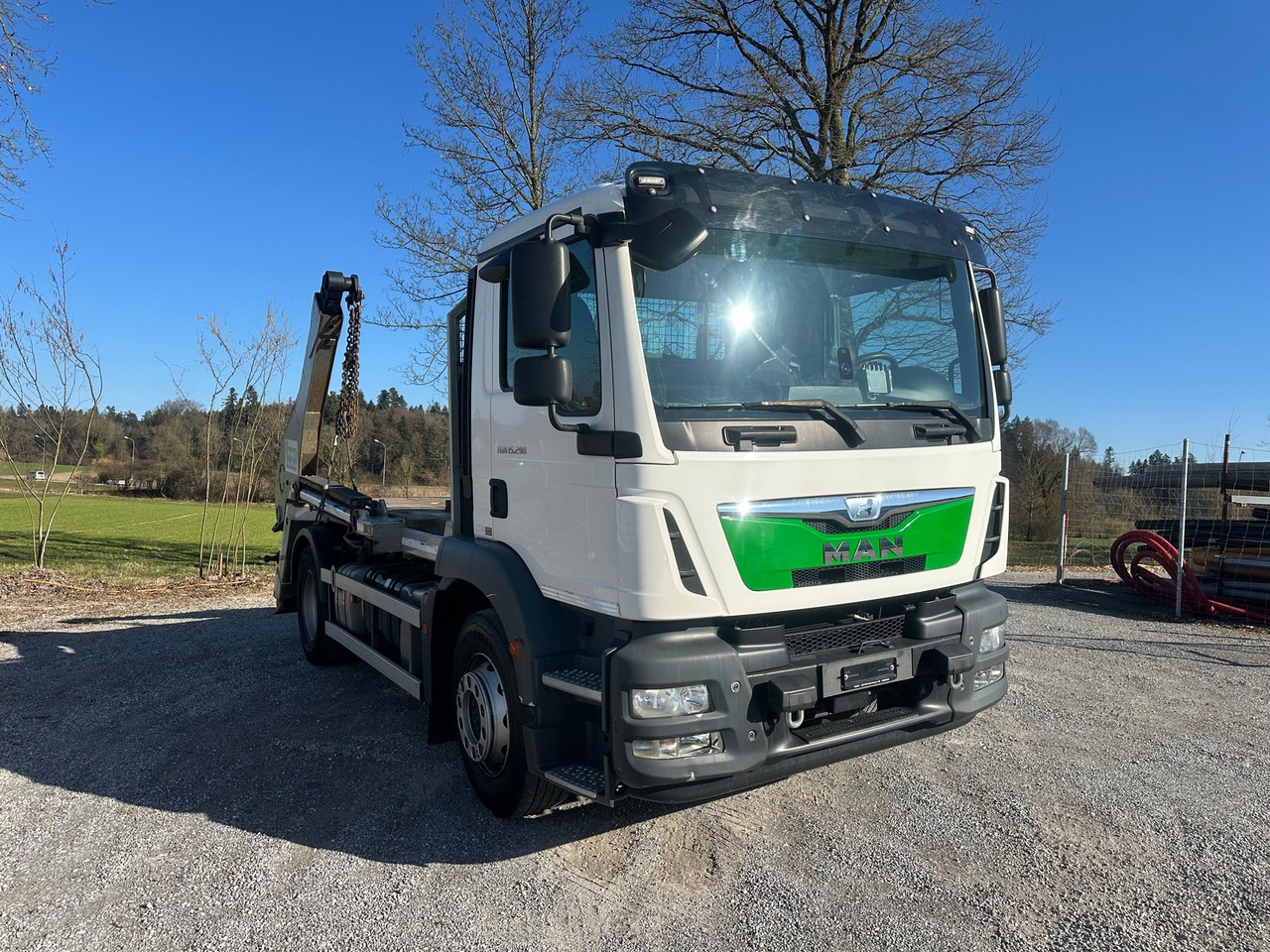 MAN TGM 15.290 4x2 Absetzkipper - 스킵 로더 트럭 : 사진 4 MAN TGM 15.290 4x2 Absetzkipper - 스킵 로더 트럭 : 사진 4