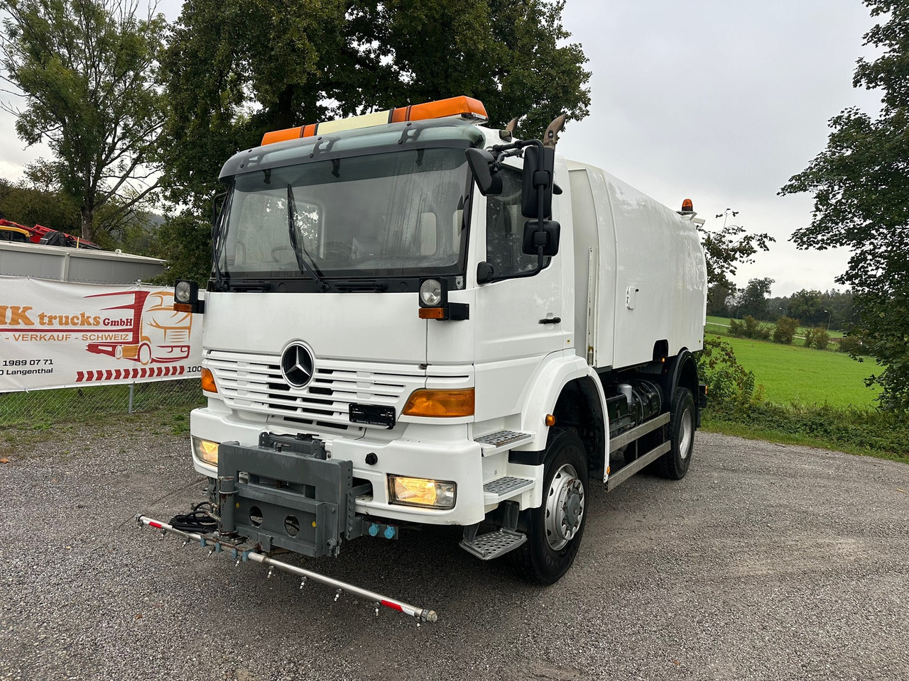 MERCEDES-BENZ Atego 1823 4x4 Faun 7m3 - 거리 청소 차량 : 사진 1 MERCEDES-BENZ Atego 1823 4x4 Faun 7m3 - 거리 청소 차량 : 사진 1