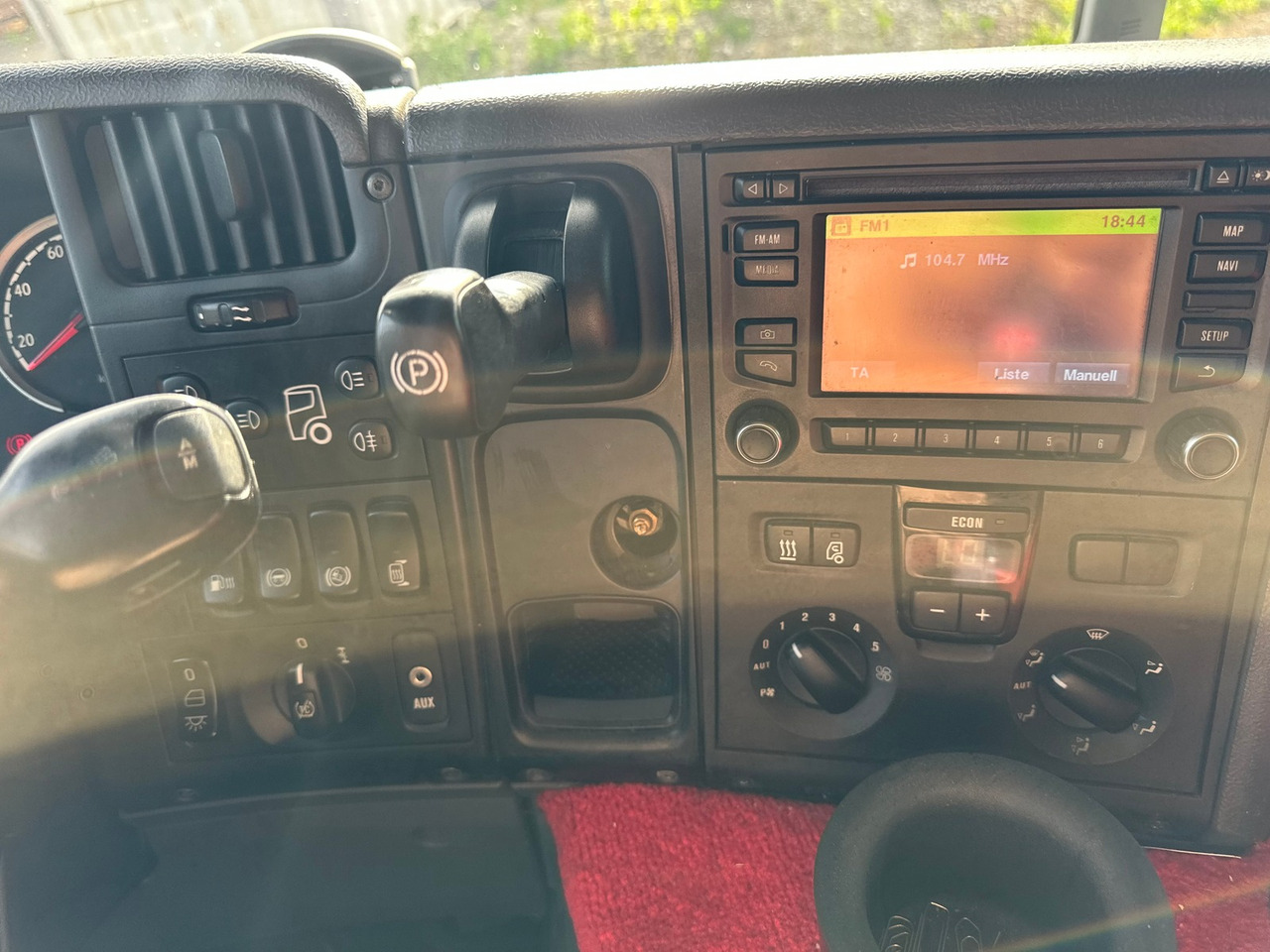 SCANIA P410 Euro6 4x2 Palfinger 13001 - 드롭사이드/ 플랫베드 트럭, 크레인 트럭 : 사진 3 SCANIA P410 Euro6 4x2 Palfinger 13001 - 드롭사이드/ 플랫베드 트럭, 크레인 트럭 : 사진 3