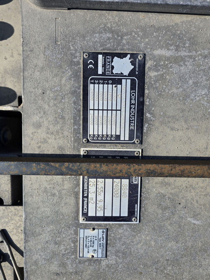 MERCEDES-BENZ 2353 - 자동 운반 장치 트럭 : 사진 3 MERCEDES-BENZ 2353 - 자동 운반 장치 트럭 : 사진 3