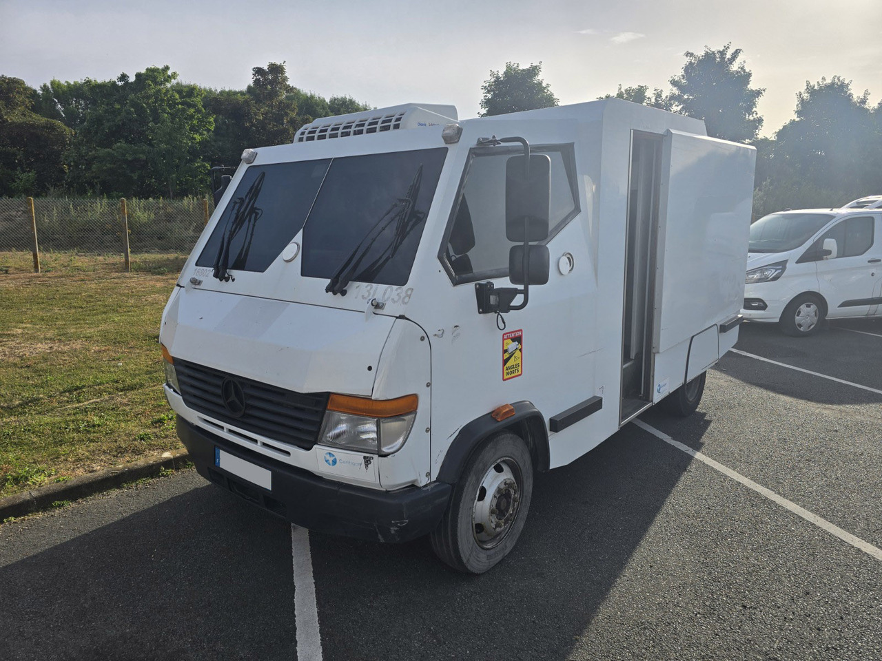 Mercedes Vario 816 - 수집용 차량 : 사진 2 Mercedes Vario 816 - 수집용 차량 : 사진 2