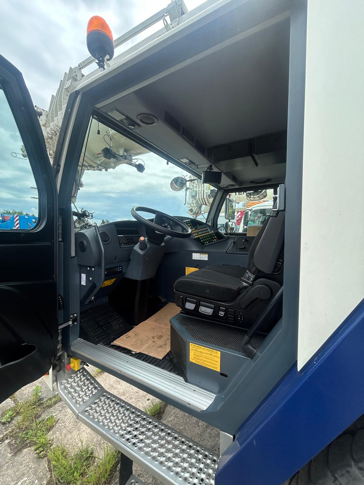 LIEBHERR LTM 1095-5.1 - 모바일 크레인 : 사진 5 LIEBHERR LTM 1095-5.1 - 모바일 크레인 : 사진 5