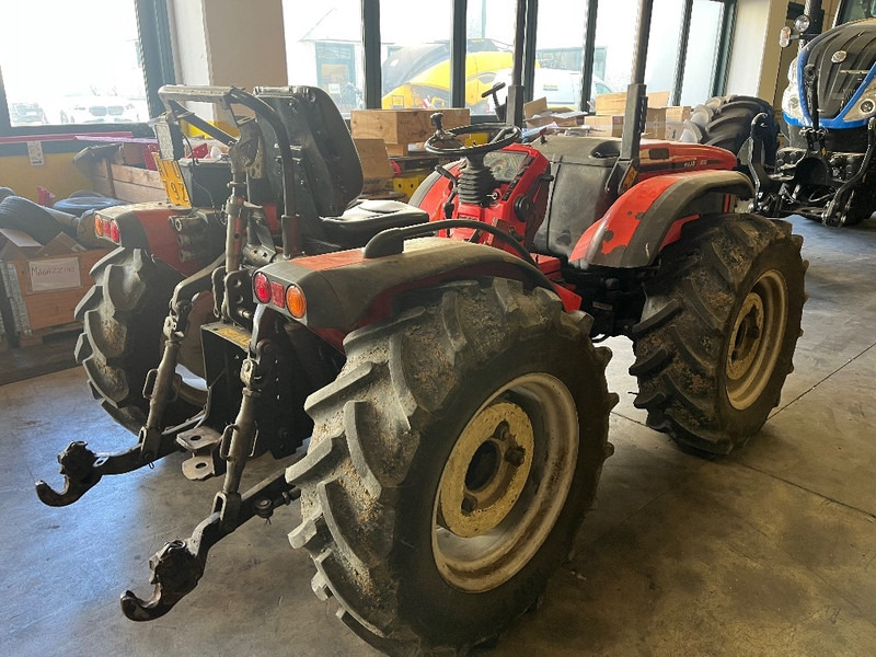 Antonio Carraro TRX 9400 - 장궤형 트랙터 : 사진 3 Antonio Carraro TRX 9400 - 장궤형 트랙터 : 사진 3