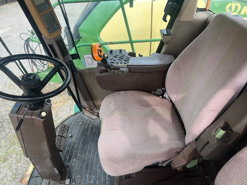 John Deere 7700 - 견인식 목초수확기 : 사진 5 John Deere 7700 - 견인식 목초수확기 : 사진 5