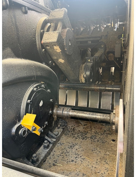 정사각 베일러 New Holland 1290 : 사진 10 정사각 베일러 New Holland 1290 : 사진 10