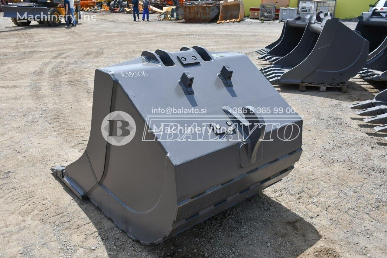 Balavto digging bucket 1300 mm S1 - 굴삭기 버킷 : 사진 4 Balavto digging bucket 1300 mm S1 - 굴삭기 버킷 : 사진 4