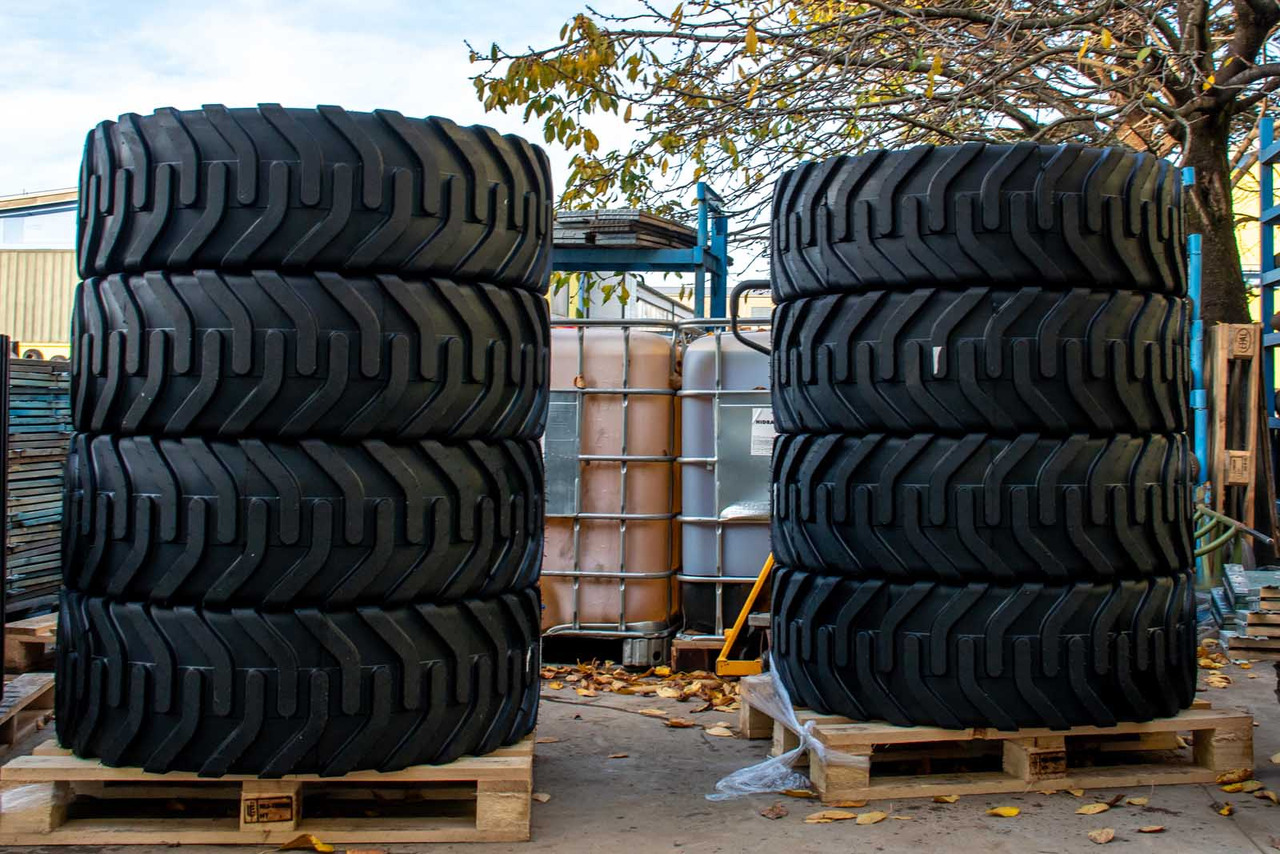 Bandenmarkt 315/70R22.5 - 휠 및 타이어 패키지 굴착기 용 : 사진 4 Bandenmarkt 315/70R22.5 - 휠 및 타이어 패키지 굴착기 용 : 사진 4