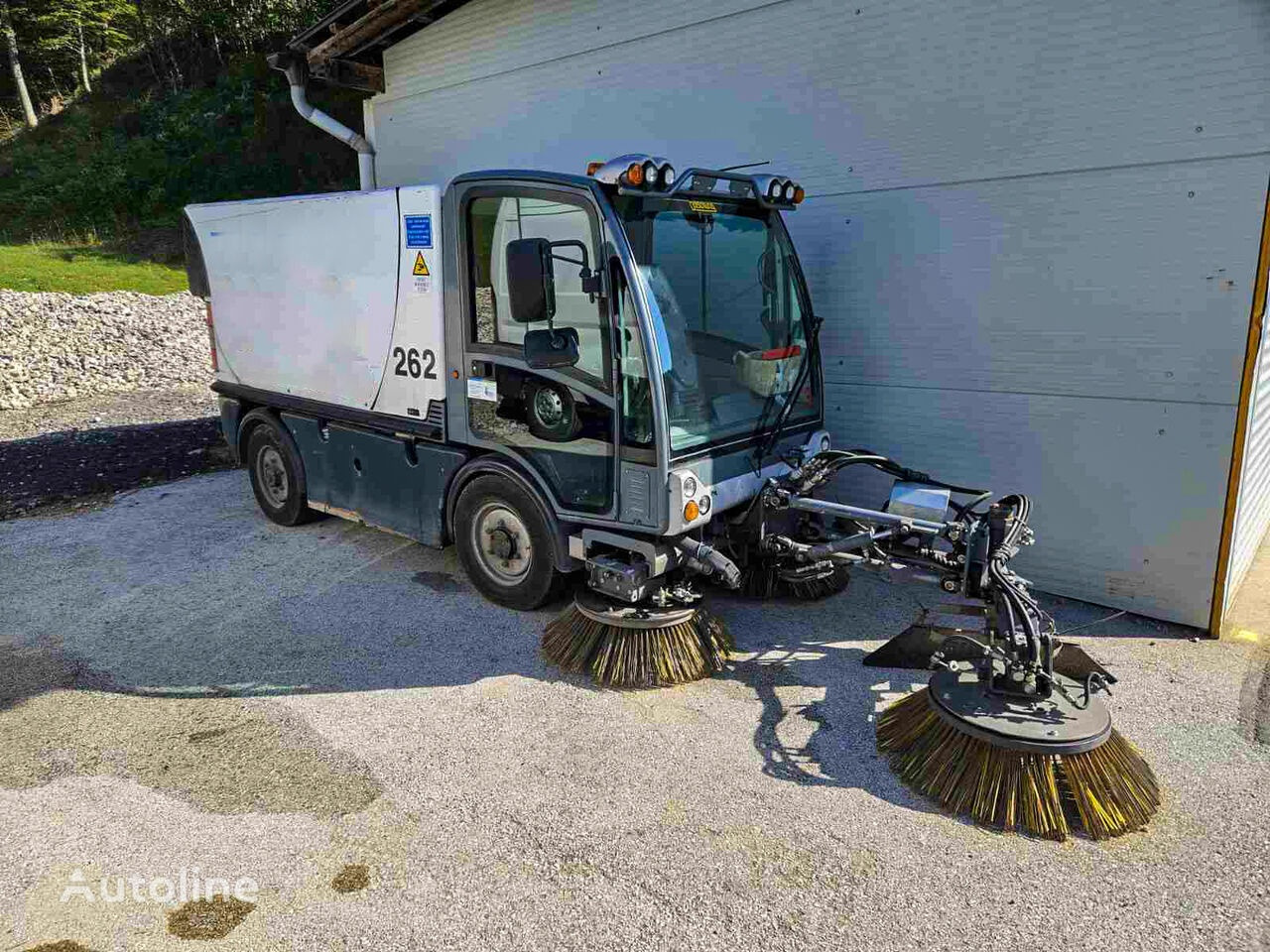 Boschung S3 - 거리 청소 차량 : 사진 1 Boschung S3 - 거리 청소 차량 : 사진 1