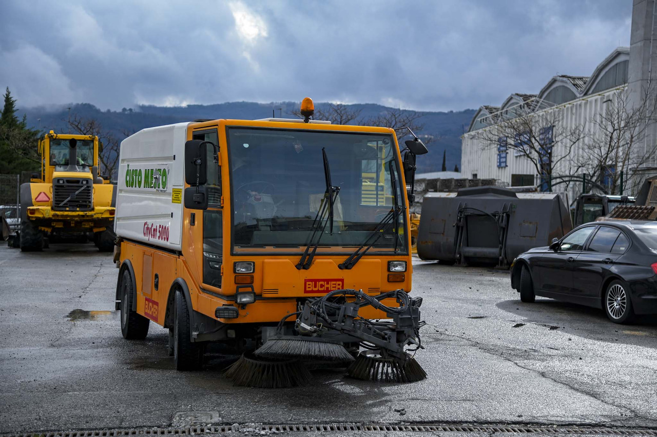 Bucher Schorling CC 5000 City Cat - 거리 청소 차량 : 사진 1 Bucher Schorling CC 5000 City Cat - 거리 청소 차량 : 사진 1