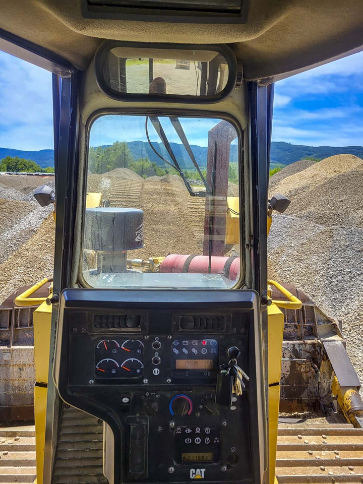 불도저 CATERPILLAR D6R : 사진 22 불도저 CATERPILLAR D6R : 사진 22