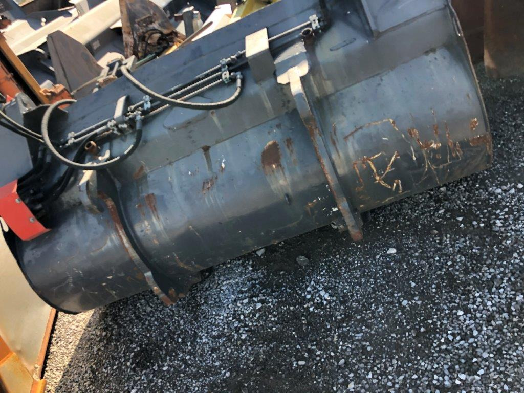 Front loader bucket with closure 2300 mm Volvo - 로더 버킷 휠 로더 용 : 사진 4 Front loader bucket with closure 2300 mm Volvo - 로더 버킷 휠 로더 용 : 사진 4