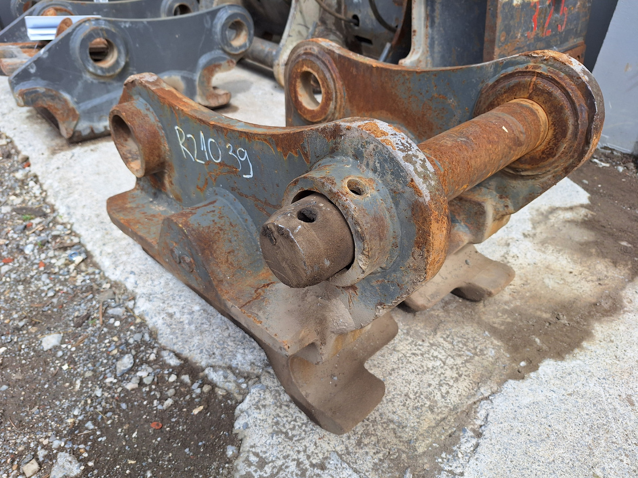 Lehnhoff hydraulic - 퀵 커플러 건설기계 용 : 사진 3 Lehnhoff hydraulic - 퀵 커플러 건설기계 용 : 사진 3