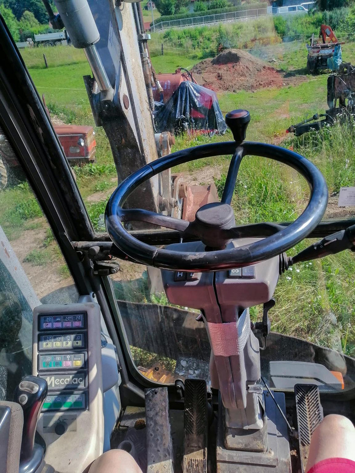 MECALAC 14 MXT - 휠 굴삭기 : 사진 3 MECALAC 14 MXT - 휠 굴삭기 : 사진 3