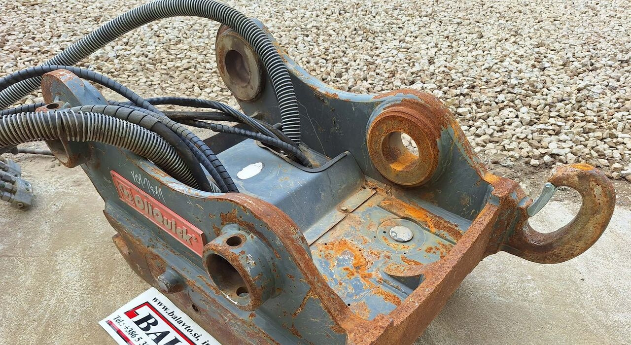 OilQuick hydraulic OQ70/55 - 퀵 커플러 굴착기 용 : 사진 1 OilQuick hydraulic OQ70/55 - 퀵 커플러 굴착기 용 : 사진 1