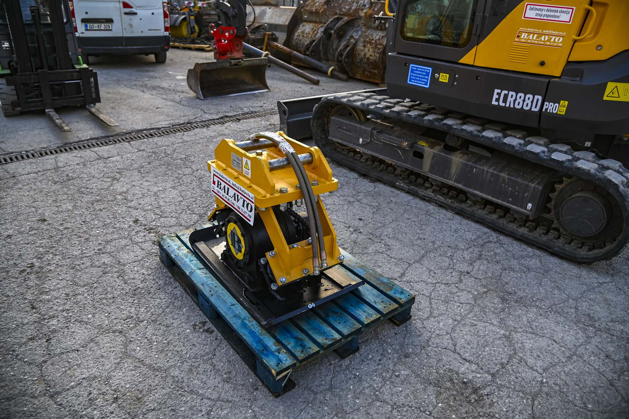 Plate compactor Vibro BAT04 - 부착물 굴착기 용 : 사진 3 Plate compactor Vibro BAT04 - 부착물 굴착기 용 : 사진 3