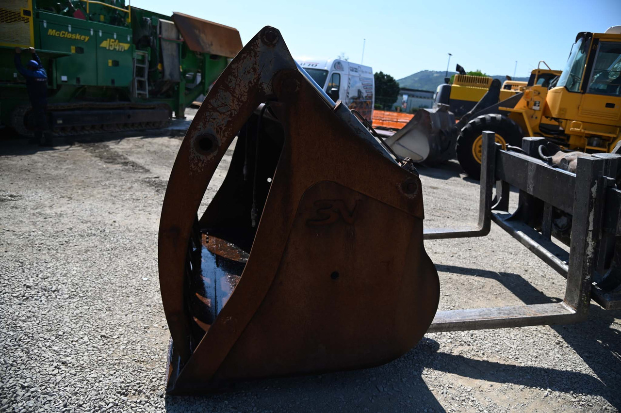 TREVI BENNE loader bucket 2500 mm - 로더 버킷 : 사진 3 TREVI BENNE loader bucket 2500 mm - 로더 버킷 : 사진 3