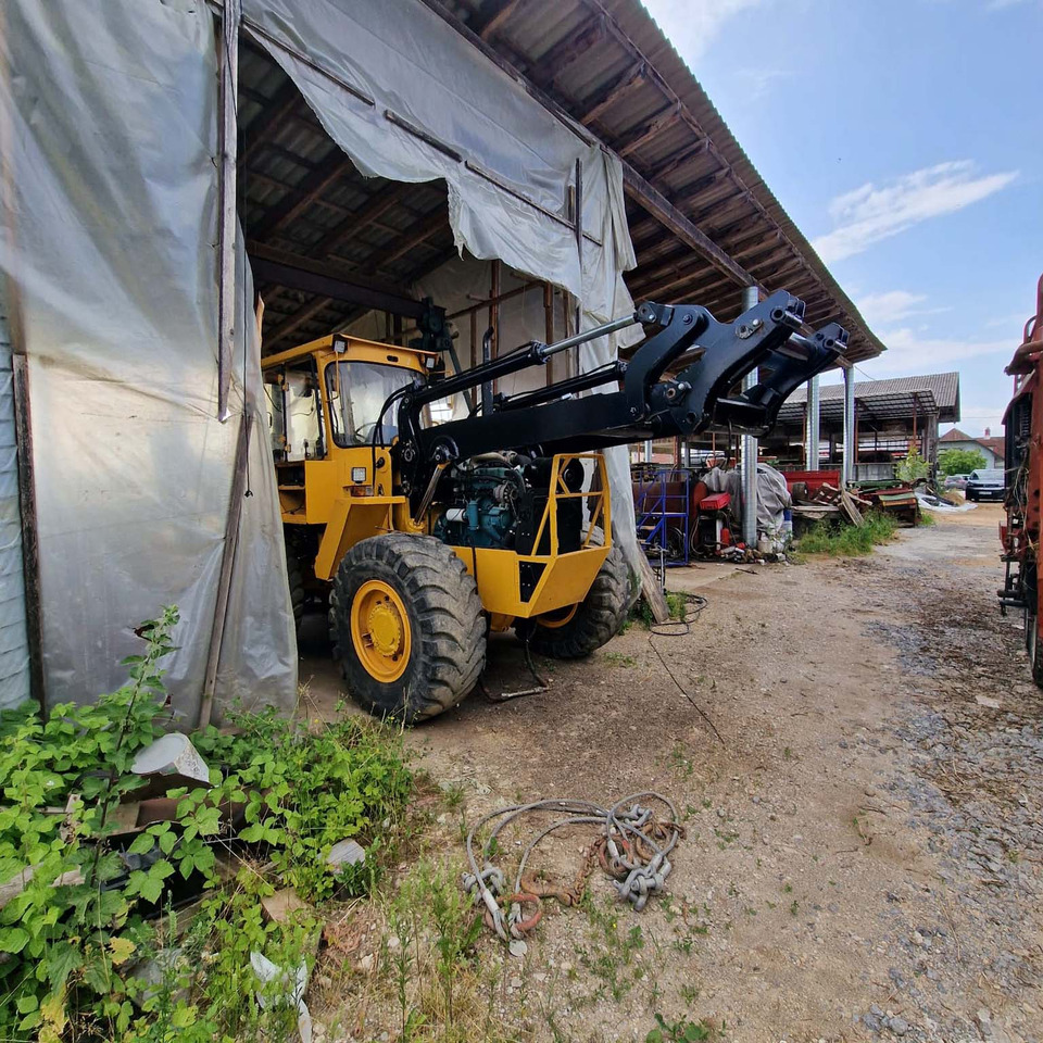 VOLVO BM6300 - 백호 로더 : 사진 4 VOLVO BM6300 - 백호 로더 : 사진 4