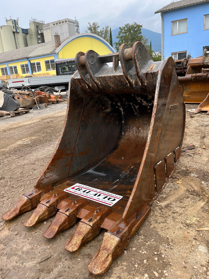 VOLVO Digging bucket 1000 mm - 굴삭기 버킷 : 사진 3 VOLVO Digging bucket 1000 mm - 굴삭기 버킷 : 사진 3