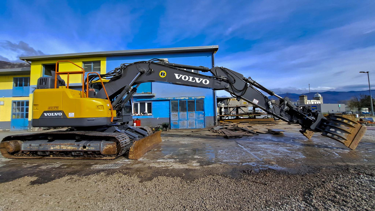 VOLVO ECR235EL - 크롤러 굴삭기 : 사진 4 VOLVO ECR235EL - 크롤러 굴삭기 : 사진 4