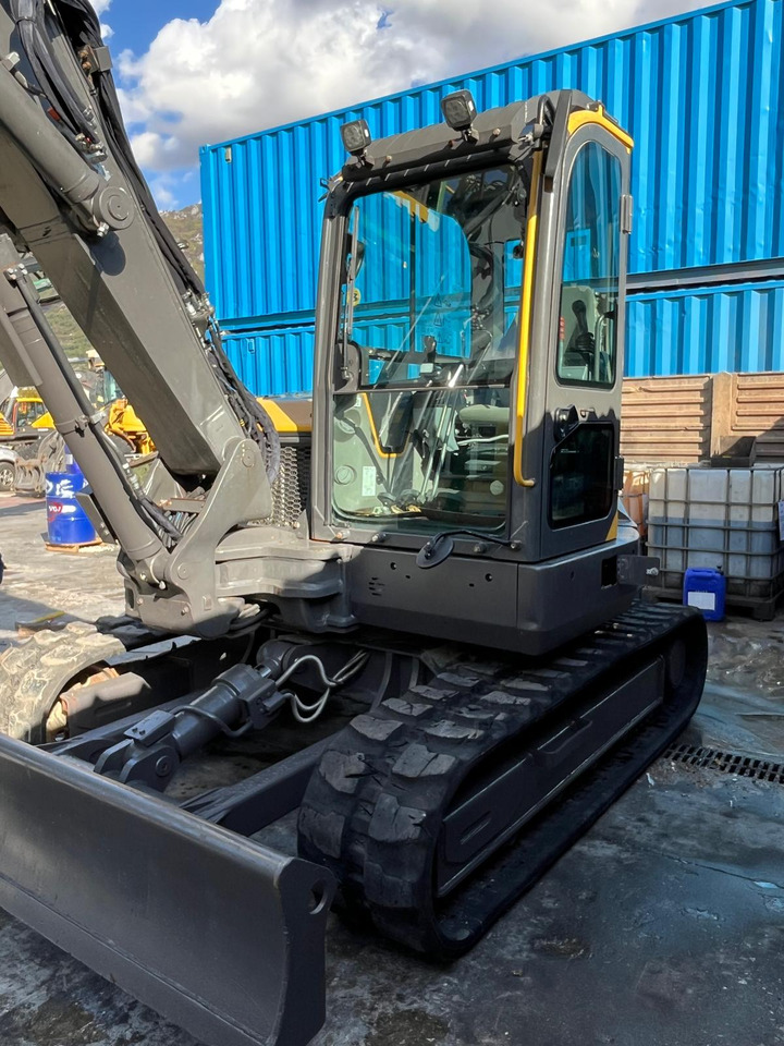 VOLVO ECR88D - 미니 굴삭기 : 사진 4 VOLVO ECR88D - 미니 굴삭기 : 사진 4