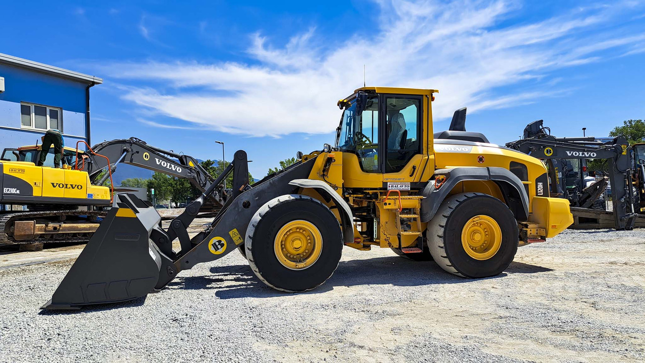 VOLVO L120H - 휠 로더 : 사진 3 VOLVO L120H - 휠 로더 : 사진 3