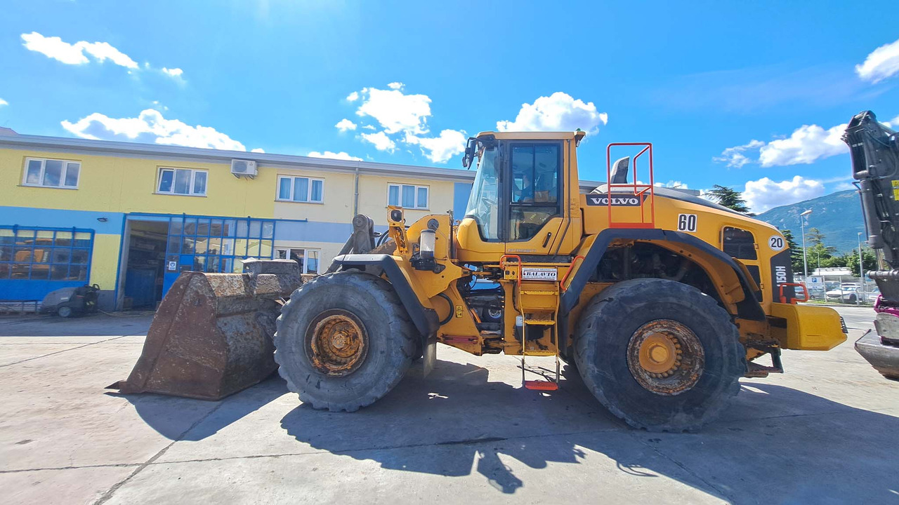VOLVO L150H - 휠 로더 : 사진 2 VOLVO L150H - 휠 로더 : 사진 2